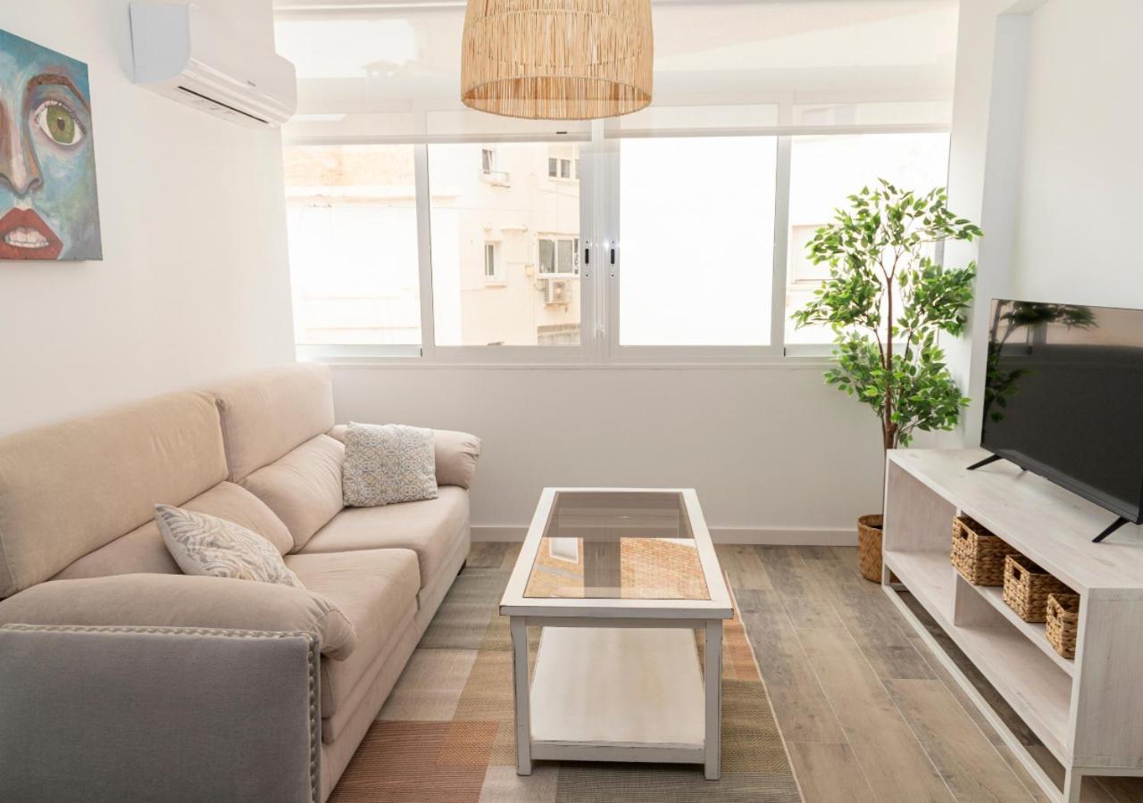 Apartamento Melina Arlu - Barrio Soho Малага Экстерьер фото